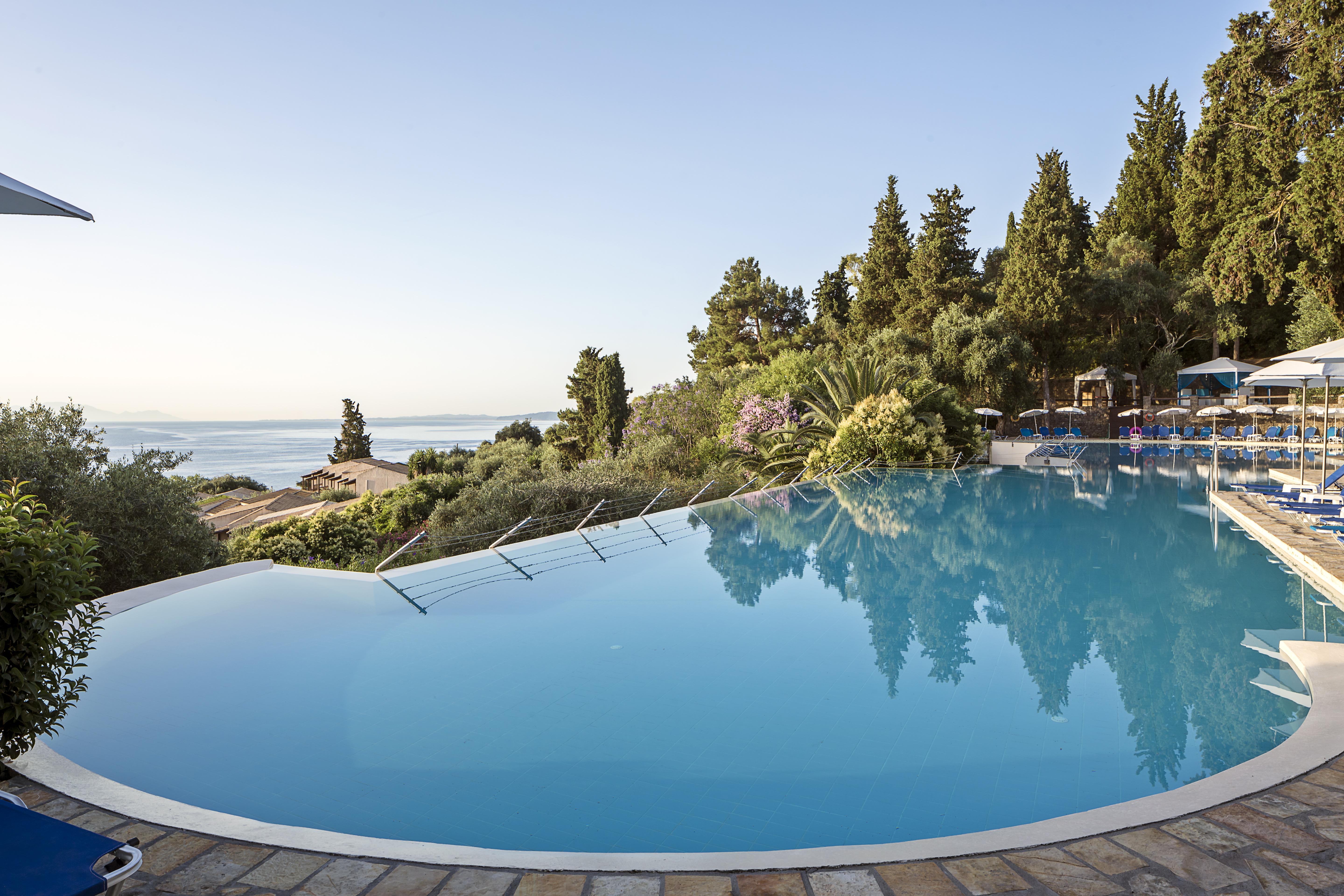 Aeolos Beach Resort Gastouri  ภายนอก รูปภาพ