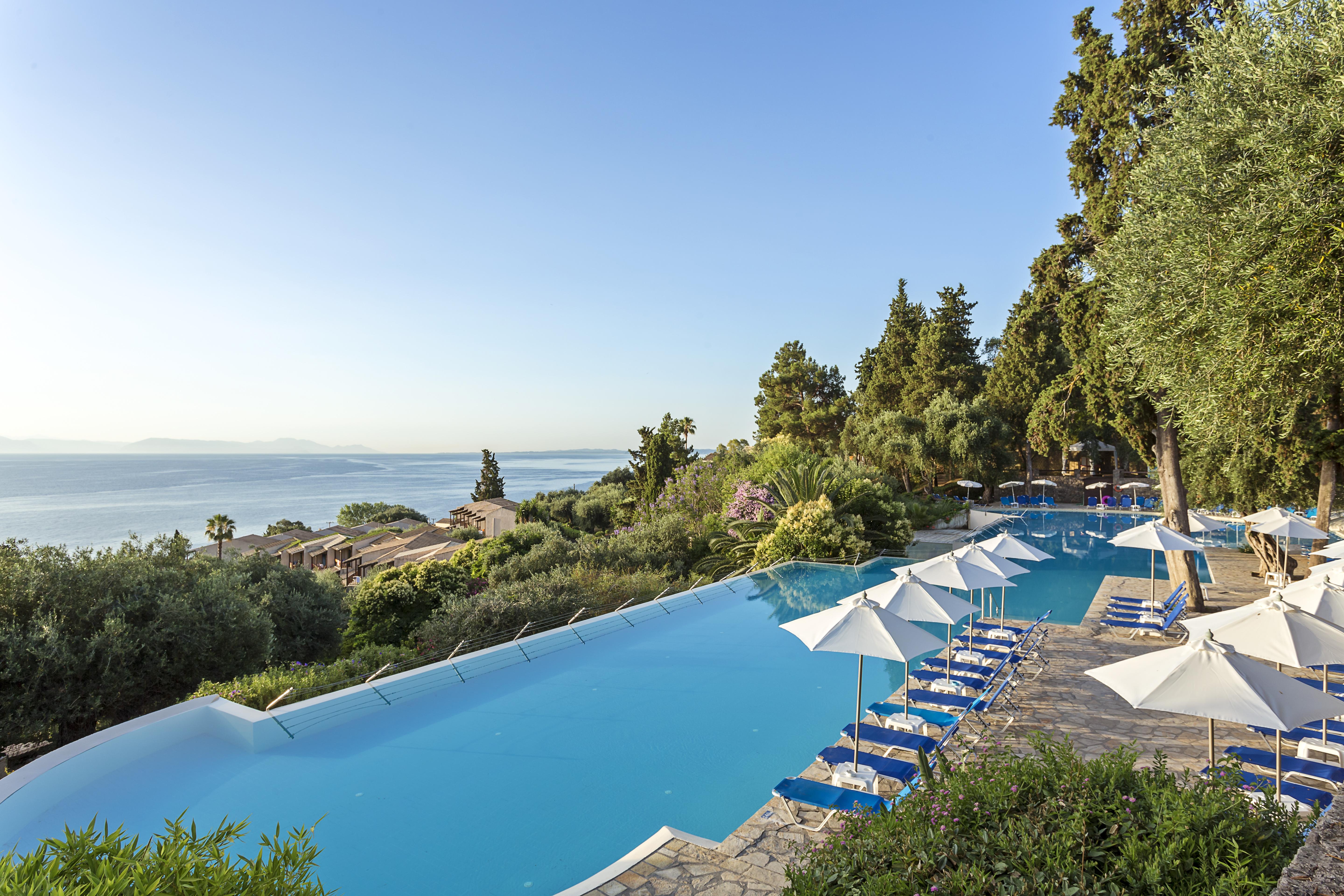 Aeolos Beach Resort Gastouri  ภายนอก รูปภาพ